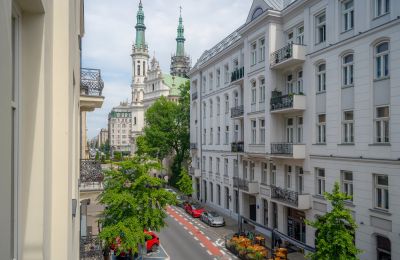 Historic properties, Three-room apartment in a late 19th-century tenement, Warsaw