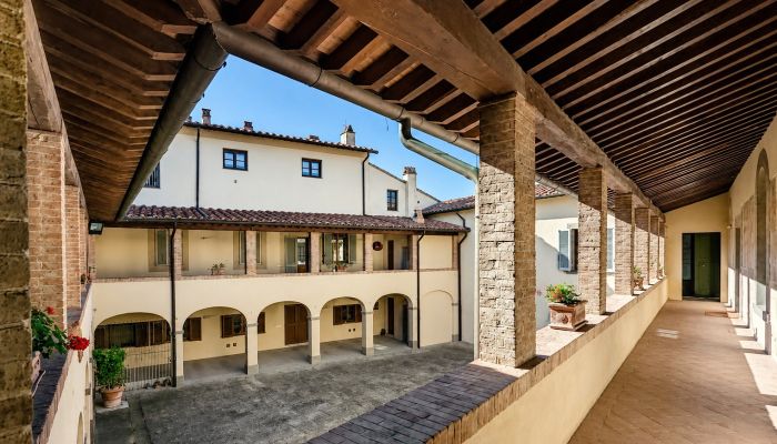 Period apartment for sale Pisa, Tuscany