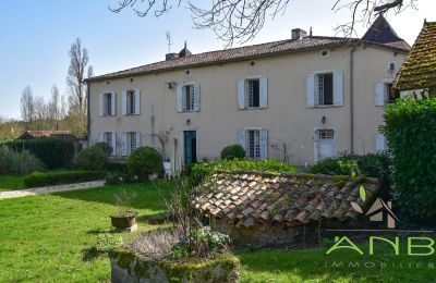 Manor house for sale Condéon, New Aquitaine, Image 4/11