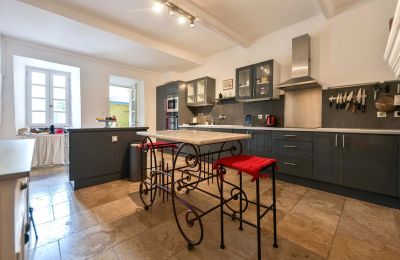 Historic property for sale Uzès, Occitania, Image 32/41