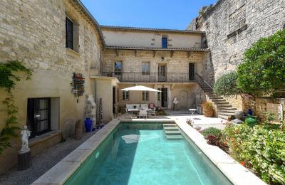 Historic property for sale Uzès, Occitania, Image 2/41