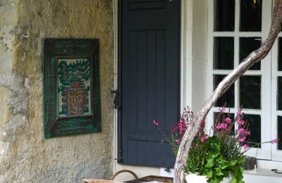 Historic property for sale Uzès, Occitania, Image 17/30