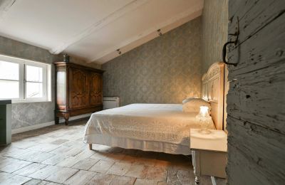 Historic property for sale Uzès, Occitania, Image 25/30