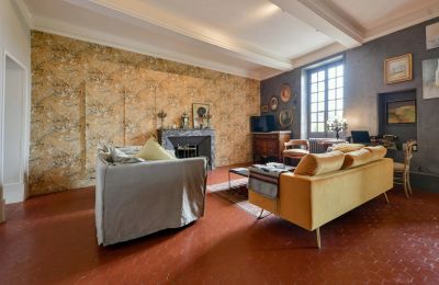 Historic property for sale Uzès, Occitania, Image 18/30