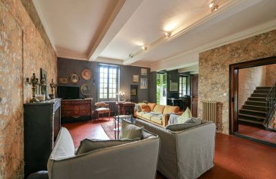 Historic property for sale Uzès, Occitania, Image 8/30