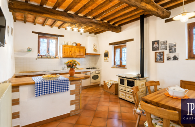 Country property for sale 06073 Mantignana, Umbria, Image 21/35
