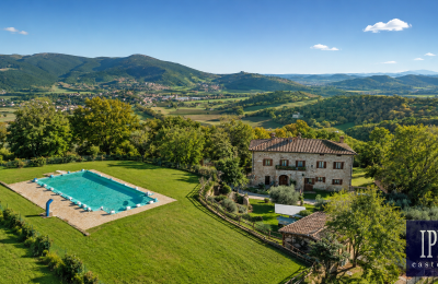 Country property for sale 06073 Mantignana, Umbria, Image 2/35