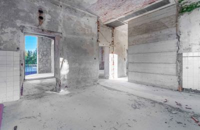 Historic Villa for sale Baveno, Piemont, Image 17/20