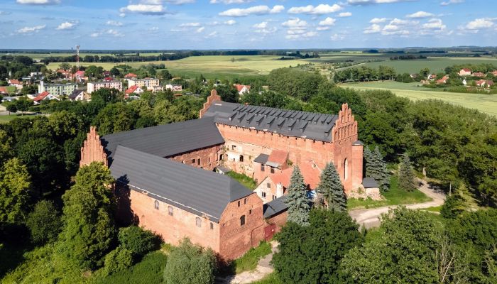Medieval castle for sale Barciany, Warmia-Masuria