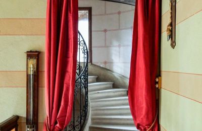 Medieval castle for sale Valence, Auvergne-Rhône-Alpes, Image 12/28