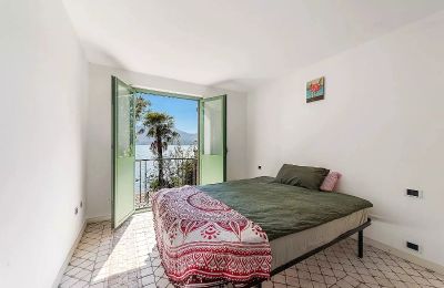 Historic Villa for sale 28824 Oggebbio, Piemont, Image 11/35