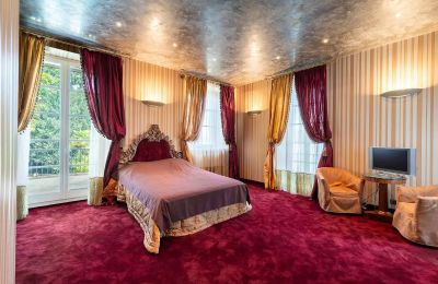 Historic Villa for sale Belgirate, Piemont, Image 20/50