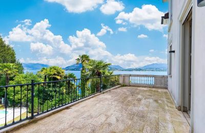 Historic Villa for sale Belgirate, Piemont, Image 36/50