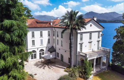 Historic Villa for sale Belgirate, Piemont, Image 39/50