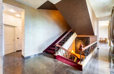 Historic Villa for sale Belgirate, Piemont, Image 35/50