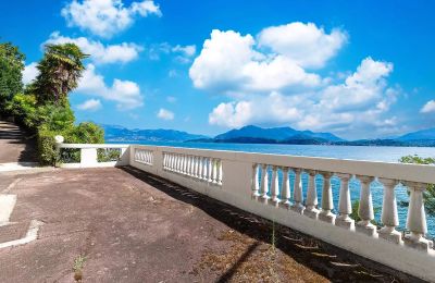 Historic Villa for sale Belgirate, Piemont, Image 46/50