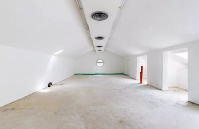 Historic Villa for sale Belgirate, Piemont, Image 42/50