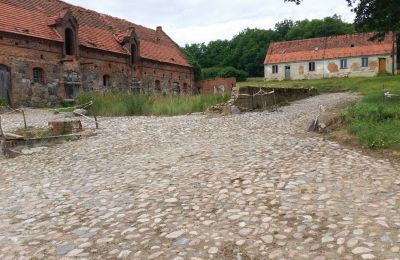 Manor house for sale Rogów Wołowski, Lower Silesia, Access