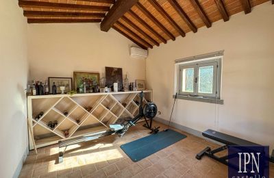 Period mansion for sale Cortona, Tuscany, Image 57/66