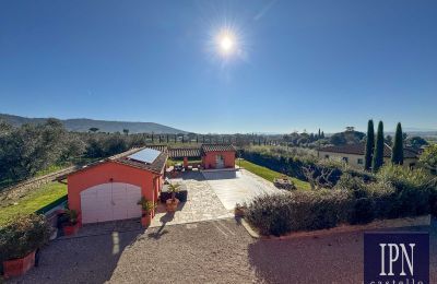 Period mansion for sale Cortona, Tuscany, Image 43/66