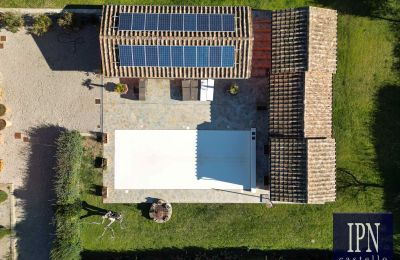 Period mansion for sale Cortona, Tuscany, Image 3/66