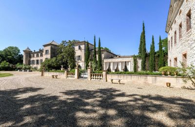 Castle for sale Uzès, Occitania, Image 36/38