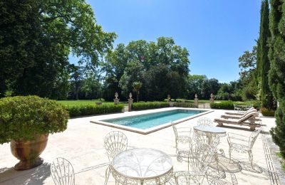 Castle for sale Uzès, Occitania, Image 25/38