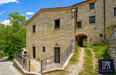 Country property Piobbico, Marche