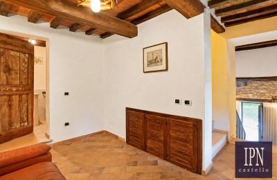 Country property for sale Piobbico, Marche, Image 14/56