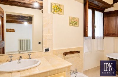 Country property for sale Piobbico, Marche, Image 19/56