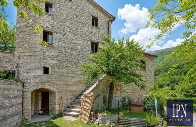 Country property for sale Piobbico, Marche, Image 34/56