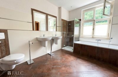 Period mansion for sale 42929 Wermelskirchen, North Rhine-Westphalia, Badezimmer EG