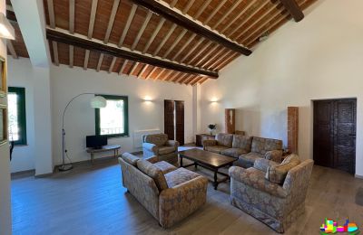 Period mansion for sale 06061 Castiglione del Lago, localita croce 2, Umbria, Image 9/38