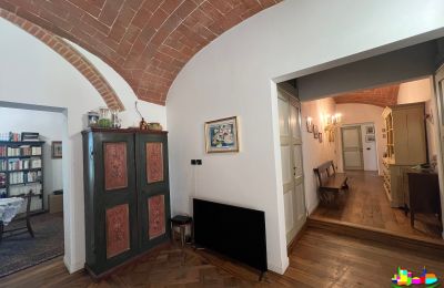 Period mansion for sale 06061 Castiglione del Lago, localita croce 2, Umbria, Image 25/38