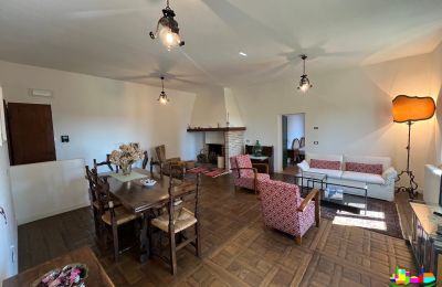 Period mansion for sale 06061 Castiglione del Lago, localita croce 2, Umbria, Image 11/38