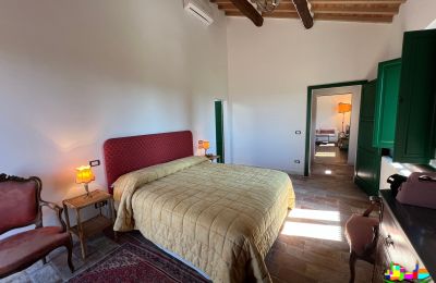 Period mansion for sale 06061 Castiglione del Lago, localita croce 2, Umbria, Image 14/38