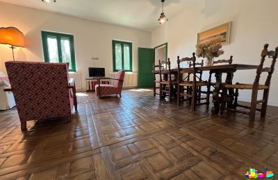 Period mansion for sale 06061 Castiglione del Lago, localita croce 2, Umbria, Image 13/38