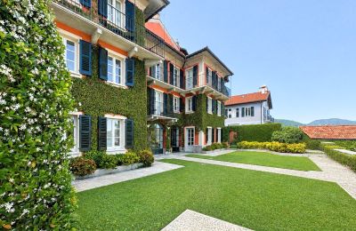 Period mansion for sale 28824 Oggebbio, Piedmont, Image 1/26