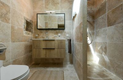 Manor house for sale Uzès, Occitania, Image 33/54