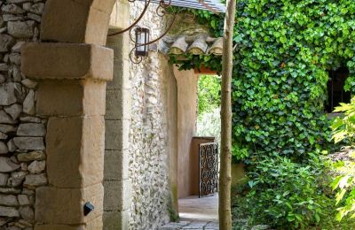Manor house for sale Uzès, Occitania, Image 15/54