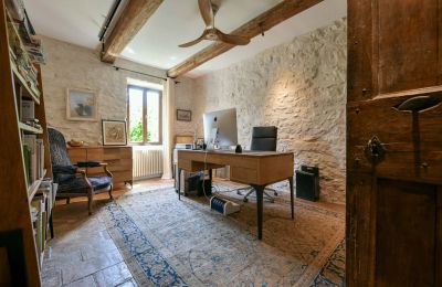 Manor house for sale Uzès, Occitania, Image 36/54