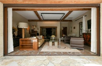 Manor house for sale Uzès, Occitania, Image 23/54