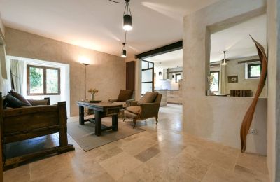 Manor house for sale Uzès, Occitania, Image 42/54
