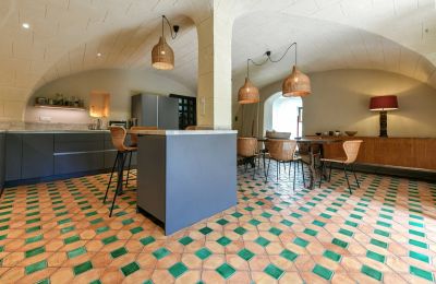 Manor house for sale Uzès, Occitania, Image 16/54