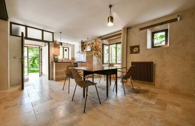 Manor house for sale Uzès, Occitania, Image 49/54