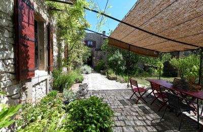 Manor house for sale Uzès, Occitania, Image 10/54