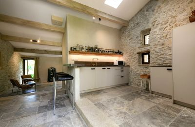 Manor house for sale Uzès, Occitania, Image 41/54