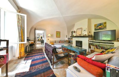 Country property for sale Uzès, Occitania, Image 9/38