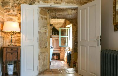 Historic property for sale Uzès, Occitania, Image 20/32