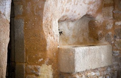 Historic property for sale Uzès, Occitania, Image 23/32